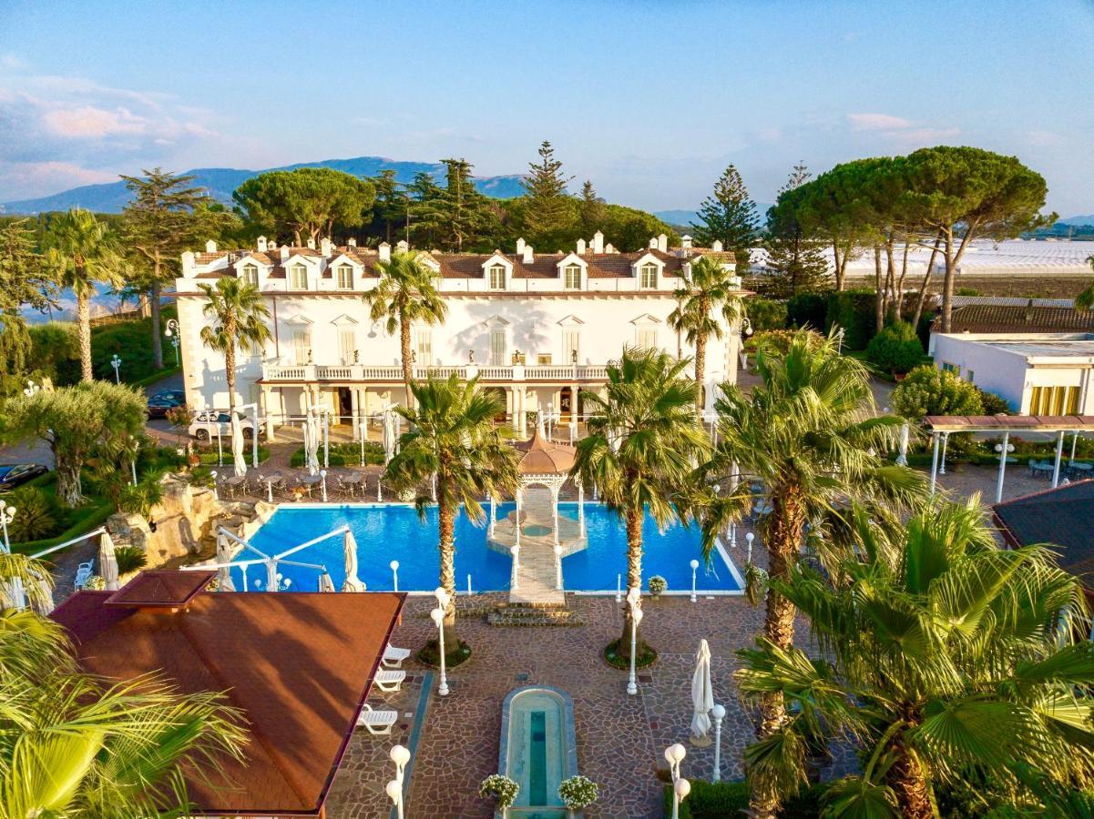 Resort Villa Antica Éboli Exterior foto